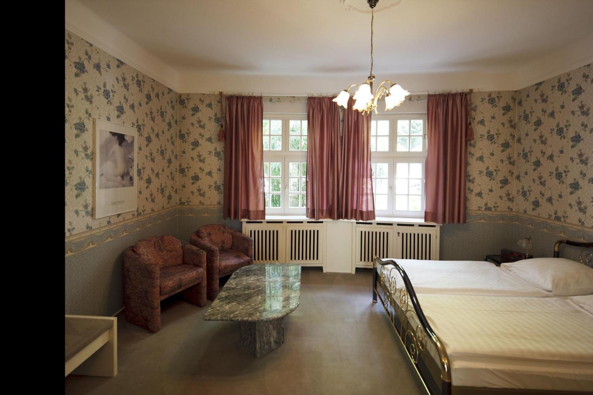 Hotel Park Villa Heilbronn Eksteriør bilde